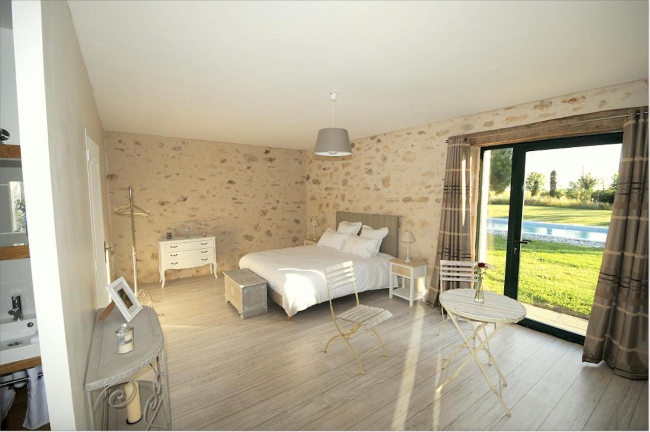 Ferme De L'Ereau Bed & Breakfast Louans Dış mekan fotoğraf